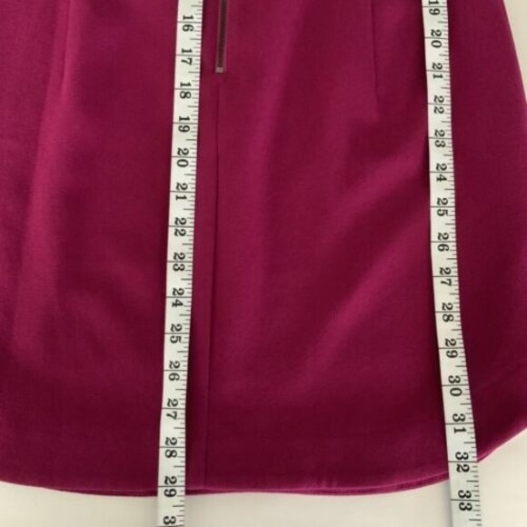 Trina Turk Dress Size 2 Loganberry Bryce Boat Neck Flutter Sleeve Mini - Picture 12 of 12